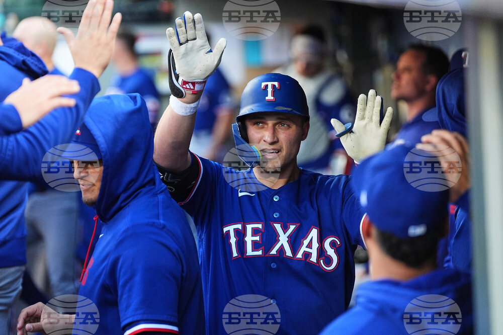 Rangers Mariners Baseball