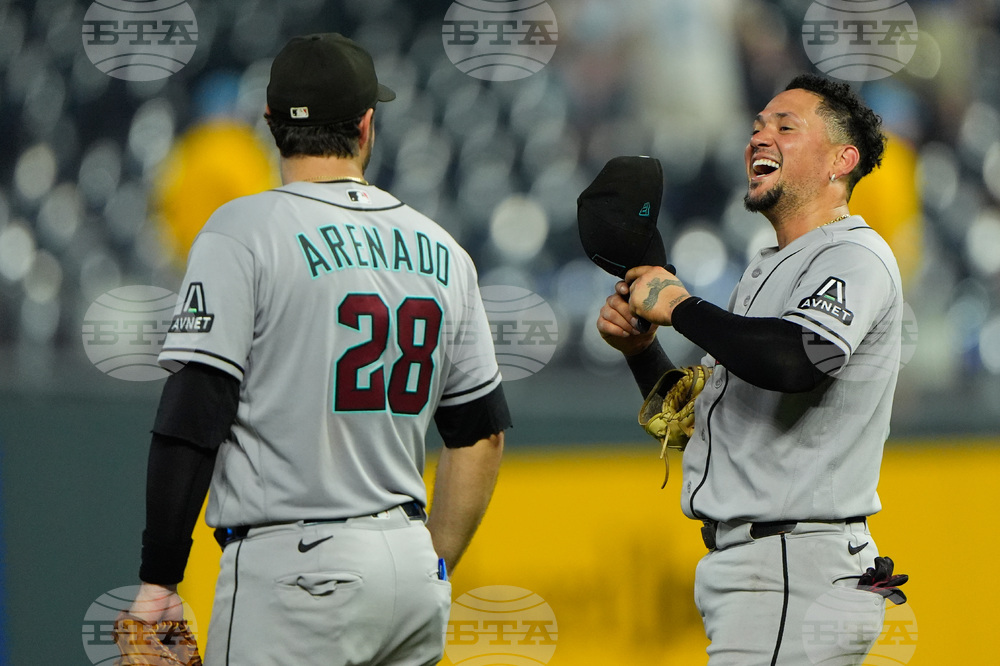 Diamondbacks Royals Baseball