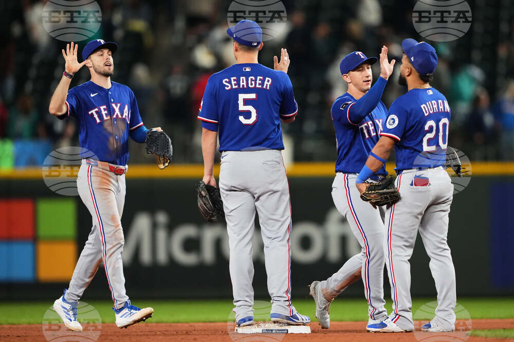 Rangers Mariners Baseball