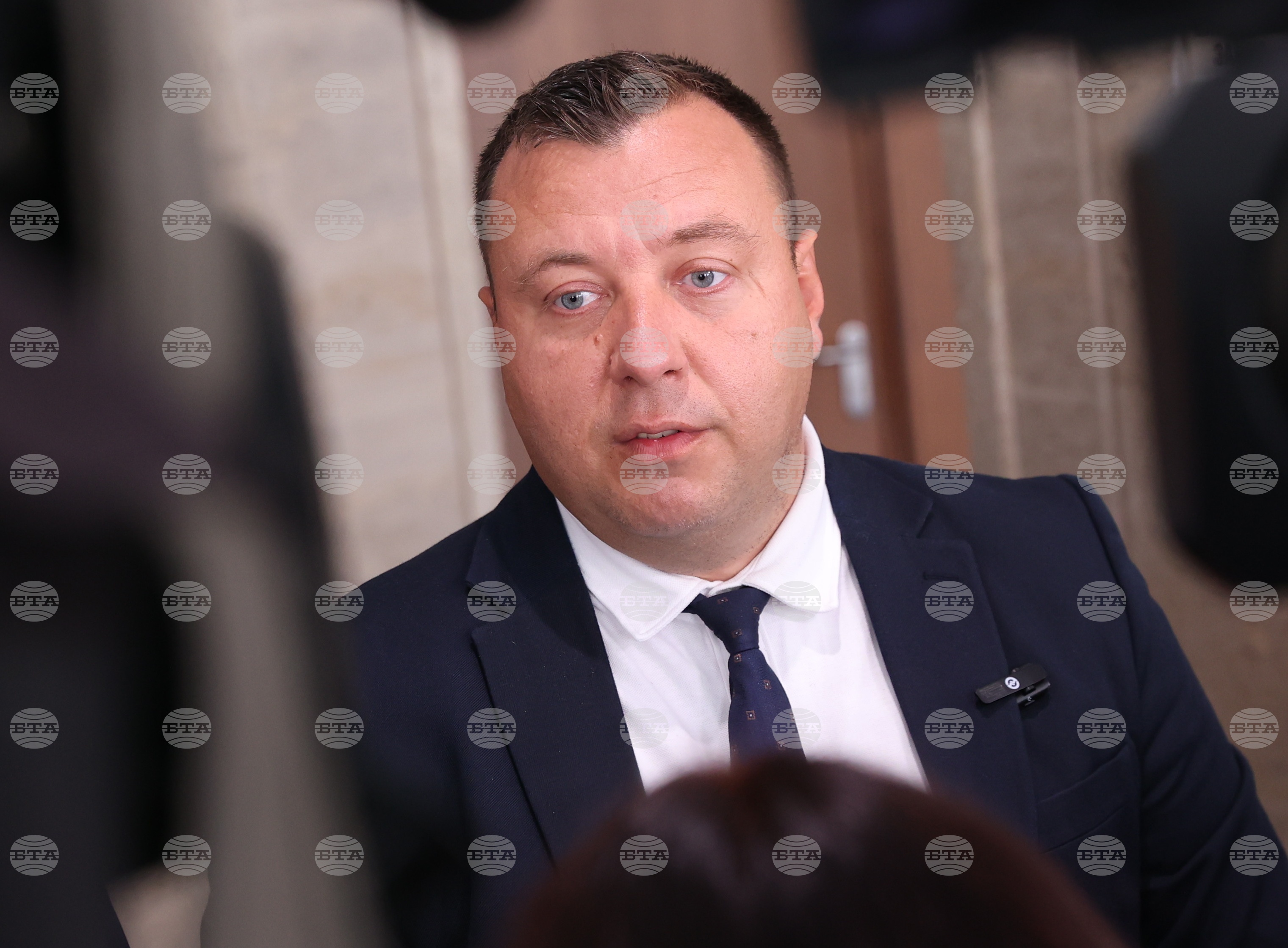 С промените в НК се криминализира разнообразна търговска дейност, която може да има отношение с Руската федерация, казаха от "Възраждане"