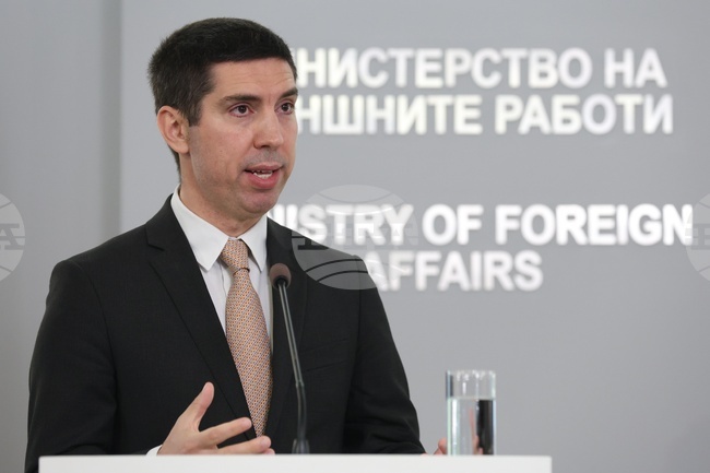 Moldovan Foreign Minister Visits Sofia to Discuss Moldova's EU Accession, Bulgarian Community in Taraclia