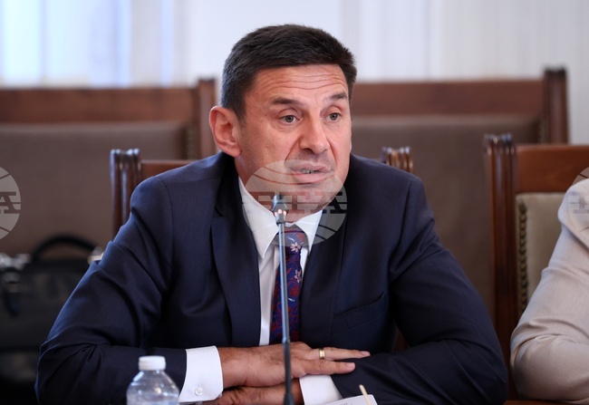 Комисията по околната среда и водите подкрепи промени в Закона за енергията от възобновяеми източници на първо четене