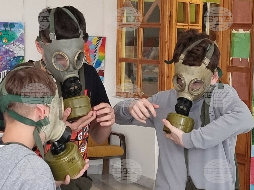 Отборът на СУ „Отец Паисий“ ще представя област Кърджали на републиканското състезание по защита при бедствия, аварии и извънредни ситуации