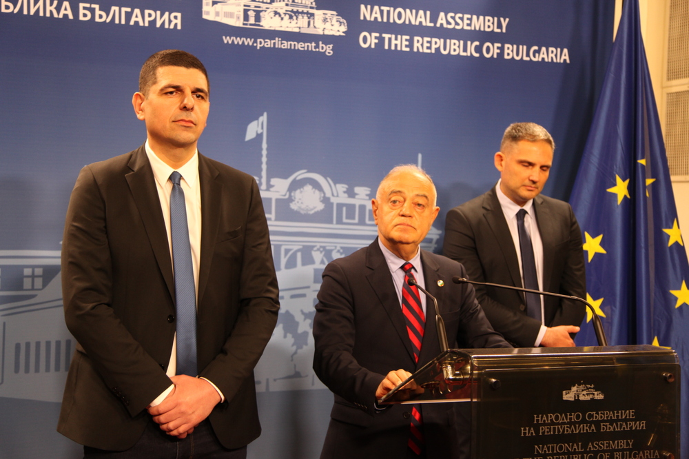 ПП-ДБ поиска оставката на Борислав Сарафов и отнемане на разследването на т.нар. атентат срещу Иван Гешев от НСлС