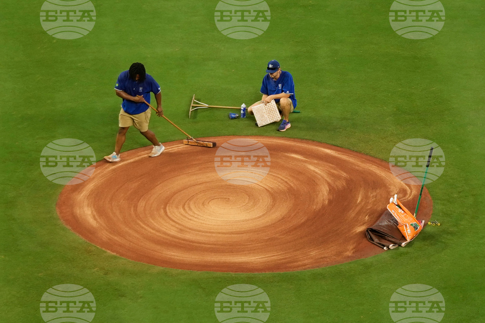 Diamondbacks Royals Baseball