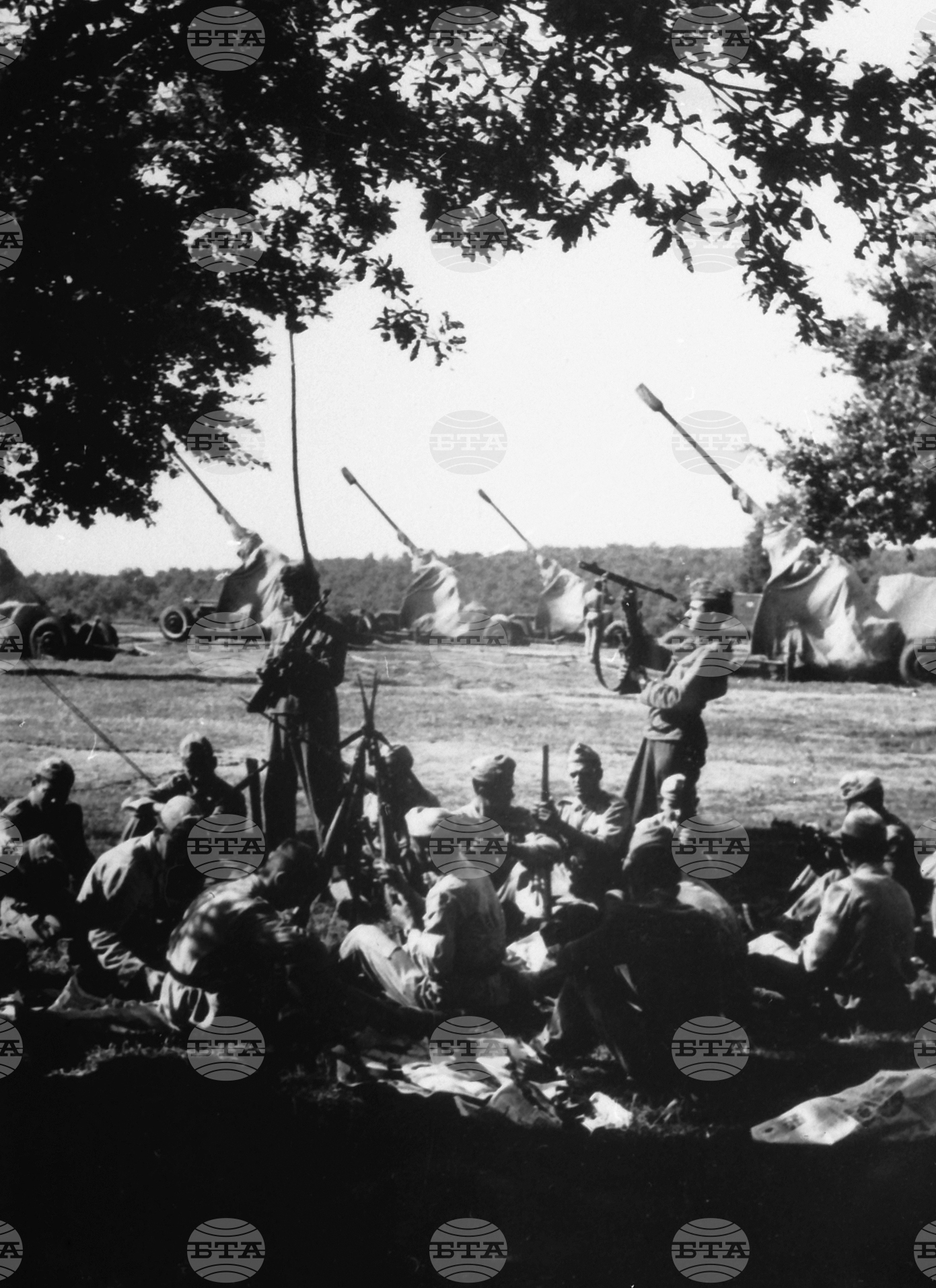 Военен парад - архив - Ден на българската армия