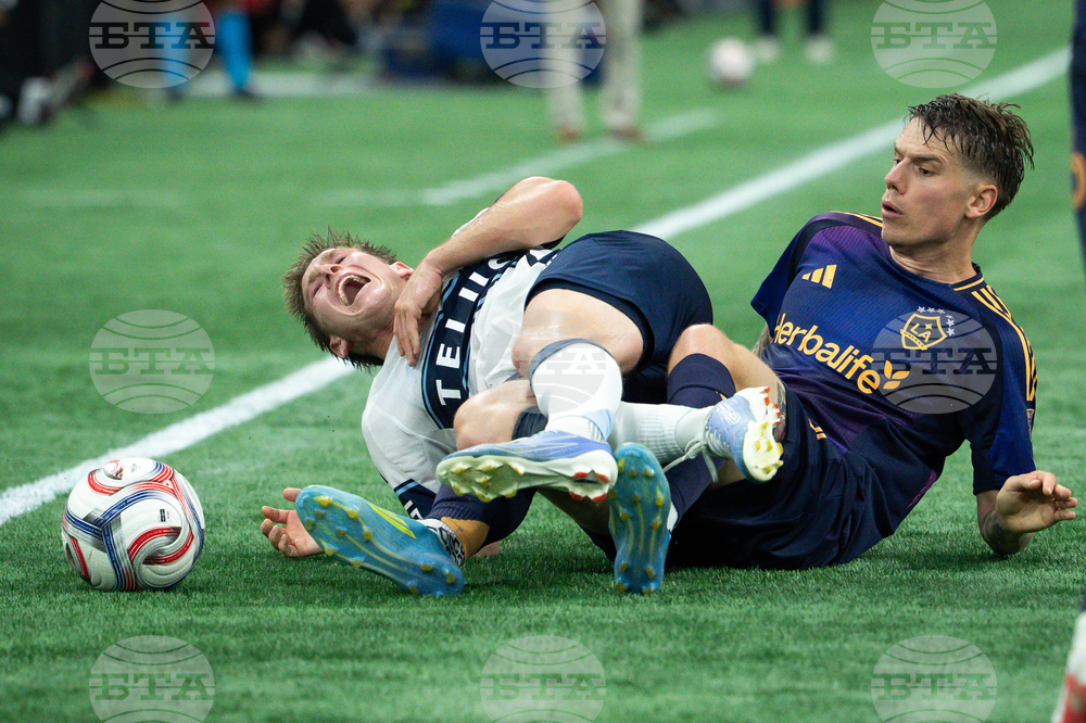 MLS Galaxy Whitecaps Soccer