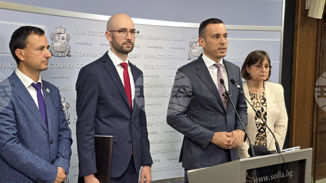 Искаме да направим необратими проектите за ключова инфраструктура на София, за да не зависят от следваща администрация, каза Васил Терзиев