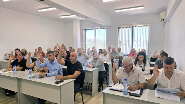 Бюджета на Общината за 2026 г. и отчет за предходната година гласуваха общинските съветници в Кирково
