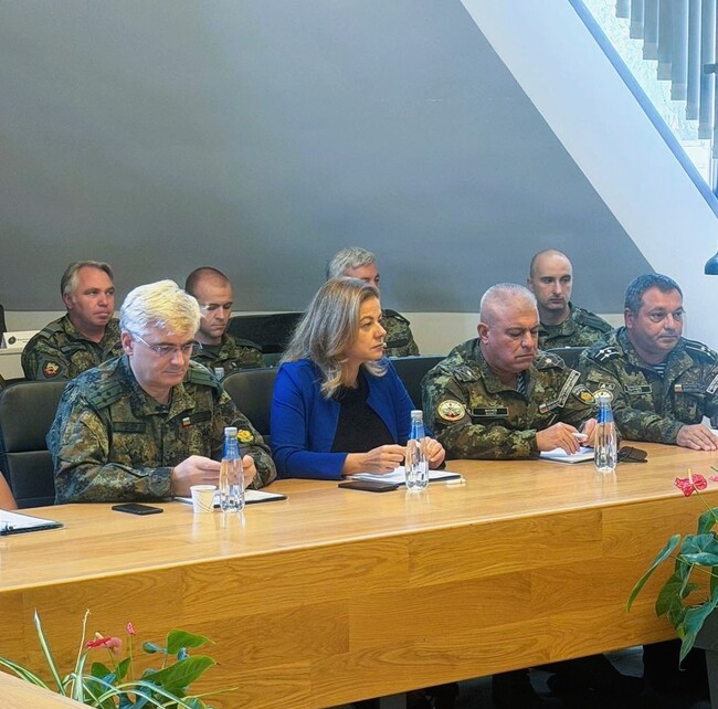 Българската отбранителна индустрия е важна за развитието на отбранителните способности на армията ни, заяви заместник-министър Катерина Граматикова-Иванова 