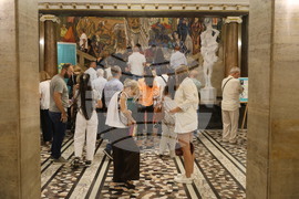 Пловдив - спектакъл „Английски прозорец" - премиера