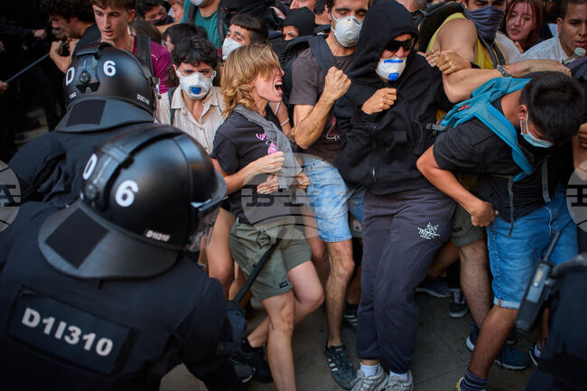 APTOPIX Spain Protest