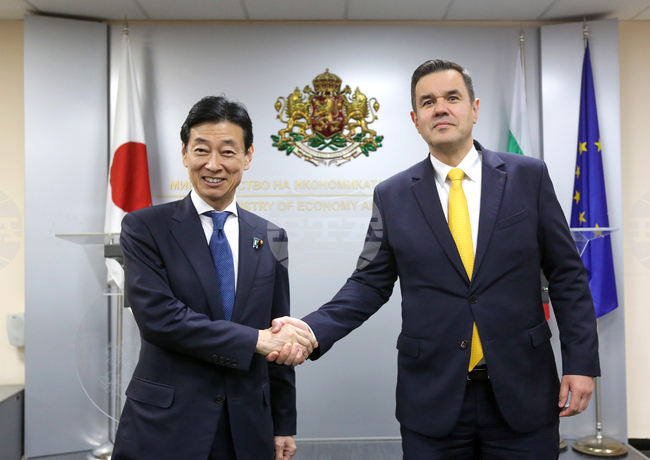 Никола Стоянов - Ясутоши Нишимура - среща