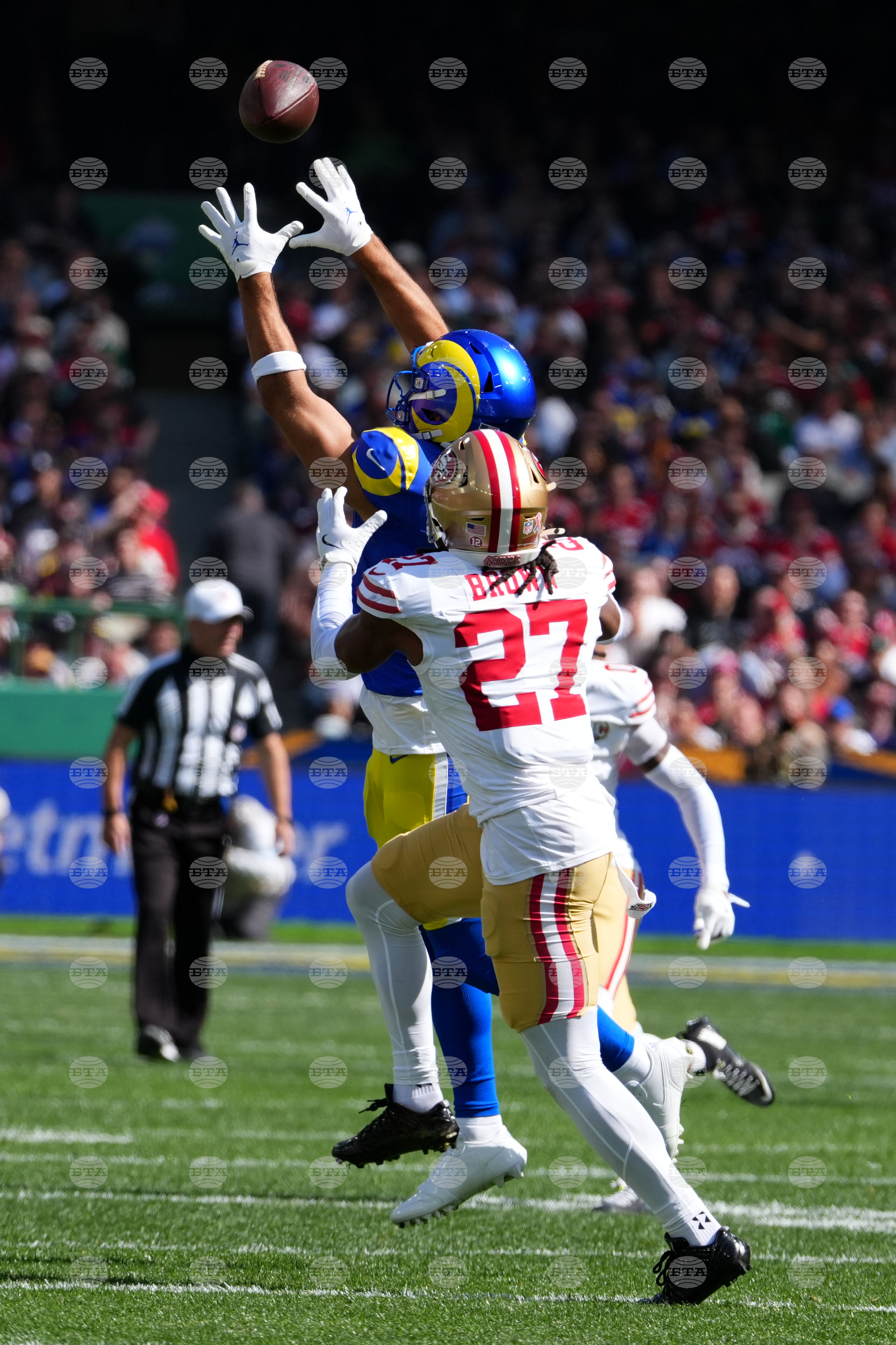 49ers Rams Football