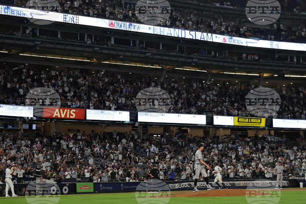 Rockies Yankees Baseball