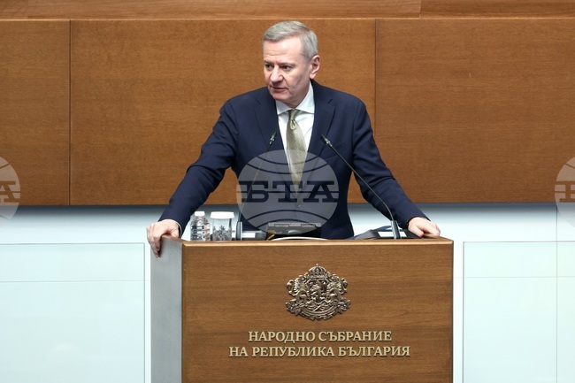 Министър Милошев коментира необходимостта от спешни мерки за предотвратяване разрушаването на крепостната стена при „Топ капия" във Видин