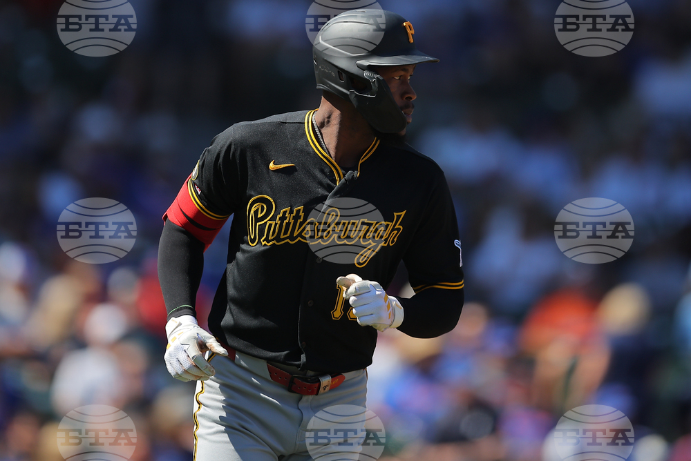 Pirates Cubs Baseball