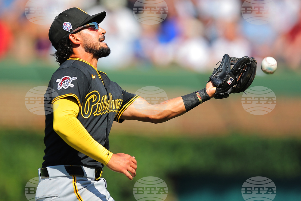 Pirates Cubs Baseball