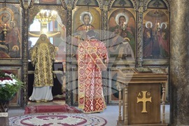 Белоградчик - света литургия - храм „Св. Вмчк Георги“