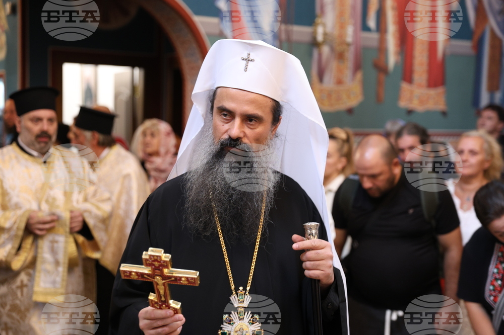 Годишнина от намирането на Честния и Животворящ Кръст Господен - богослужение
