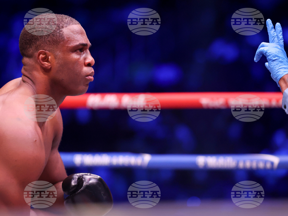 Vanhouter Akpejiori Boxing