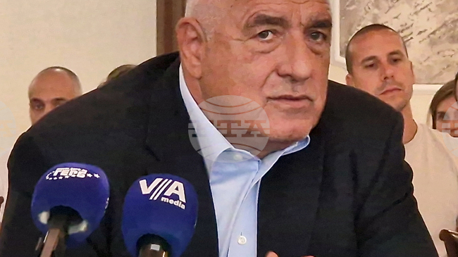 Илияна Йотова е мой идеологически противник, създал съм ГЕРБ, за да победя БСП, каза Бойко Борисов в Пазарджик 