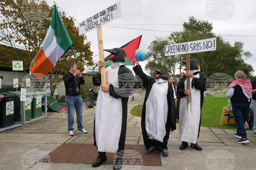 APTOPIX Trump Ireland
