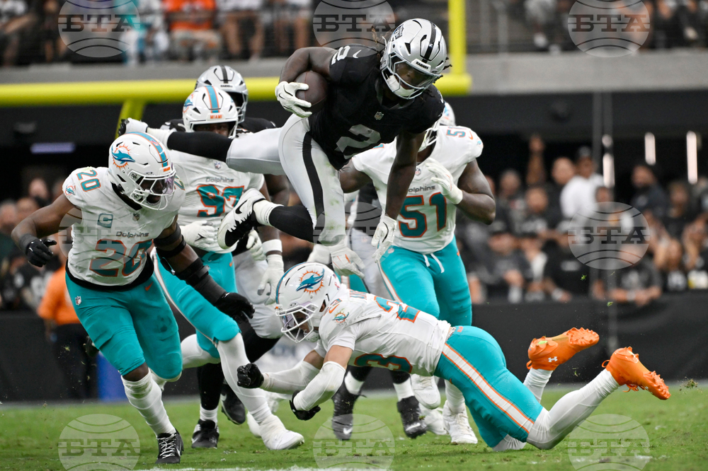 APTOPIX Dolphins Raiders Football