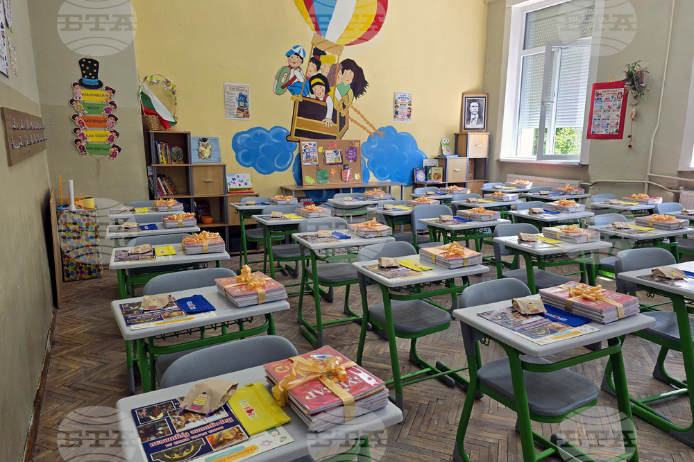 55,000 First-Graders Start School for First Time