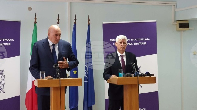  България ще подкрепи Италия за създаване на център за борба с хибридните атаки, каза министърът на отбраната Димитър Стоянов