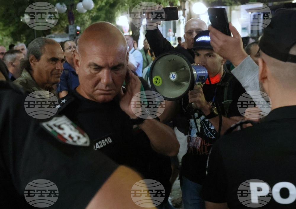 Българска национална телевизия - протест в защита на Георги Ангелов