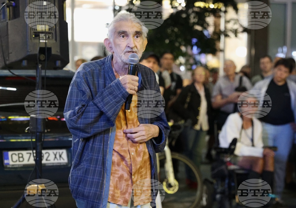 Българска национална телевизия - протест в защита на Георги Ангелов