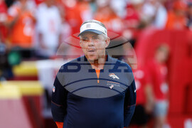 Broncos Chiefs Football