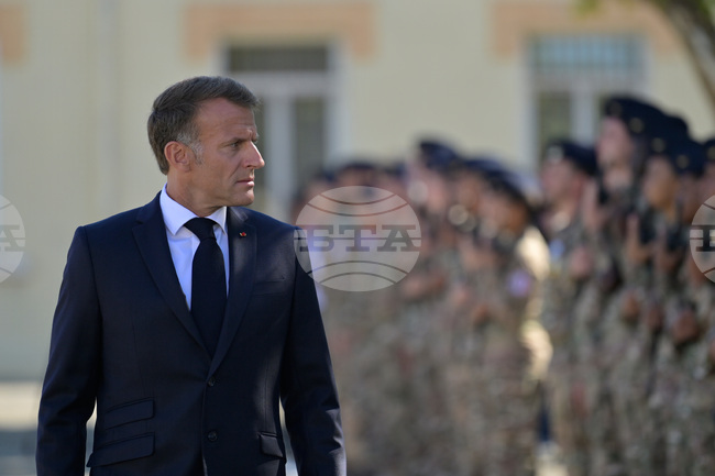 Френският президент свика утре среща с лидерите на политическите партии за обсъждане на кризите в Близкия изток и Украйна