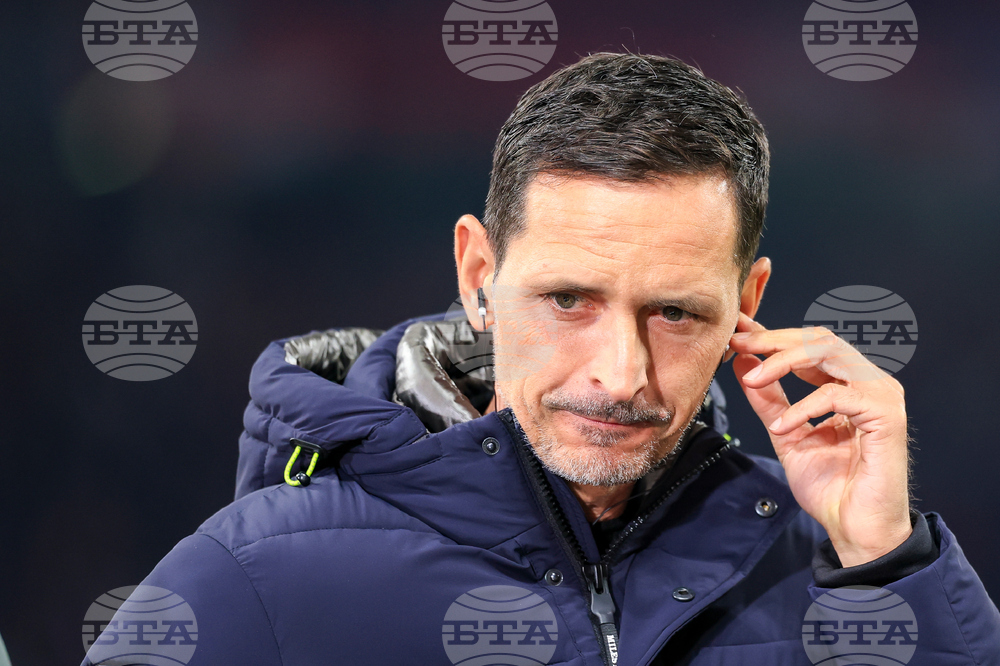 Frankfurt Toppmöller Fired Soccer