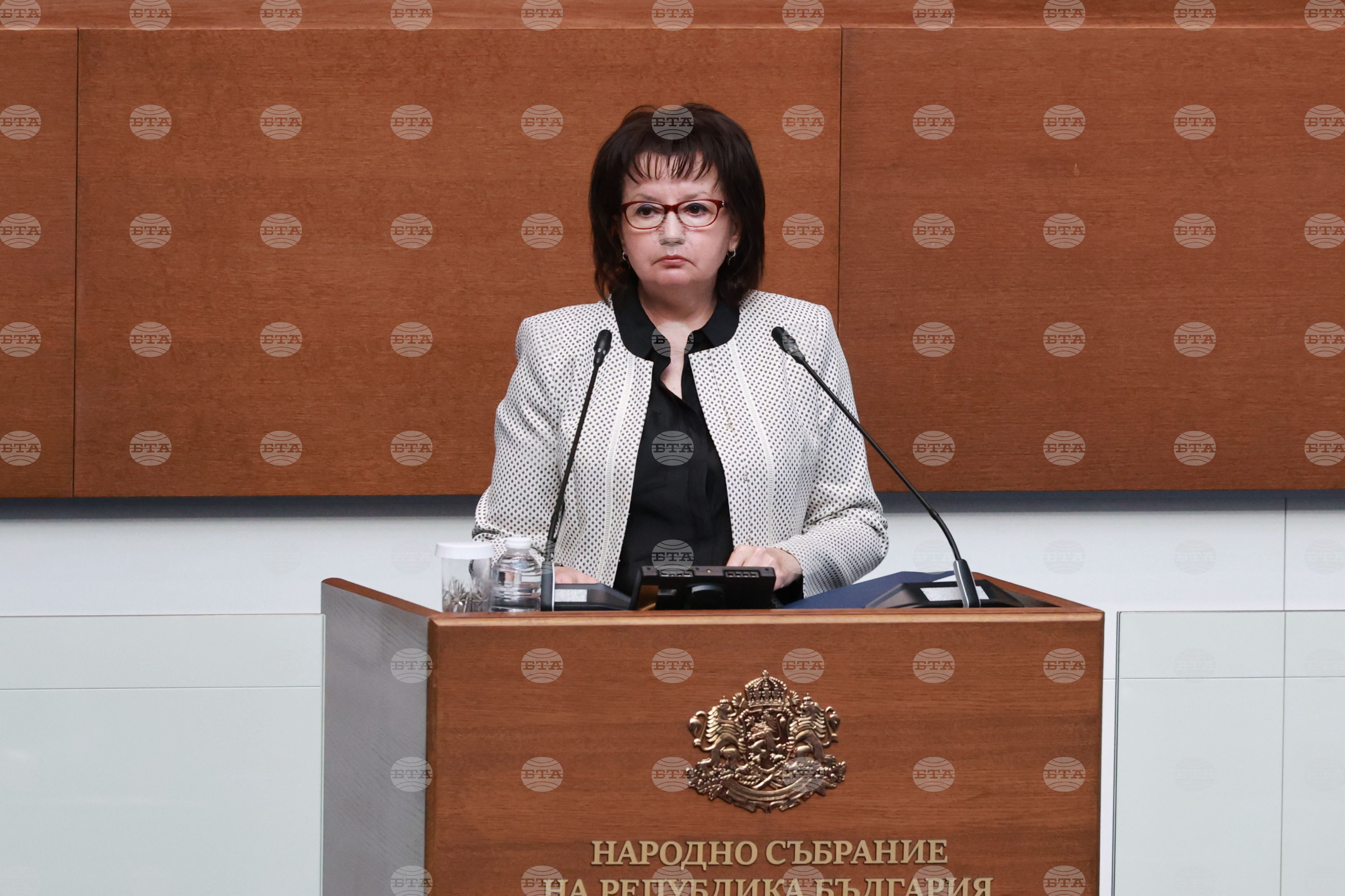 Годишните финансови отчети да бъдат в отделен поток за обработка, предвиждат гласуваните на първо четене промени в Търговския регистър
