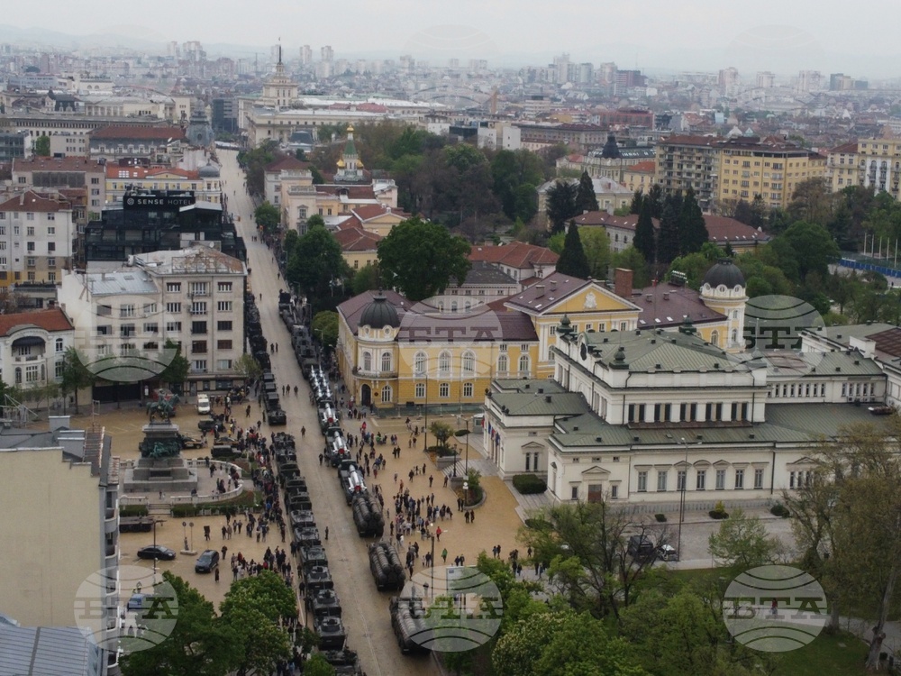 Ден на храбростта и празник на Българската армия - празник - военна техника