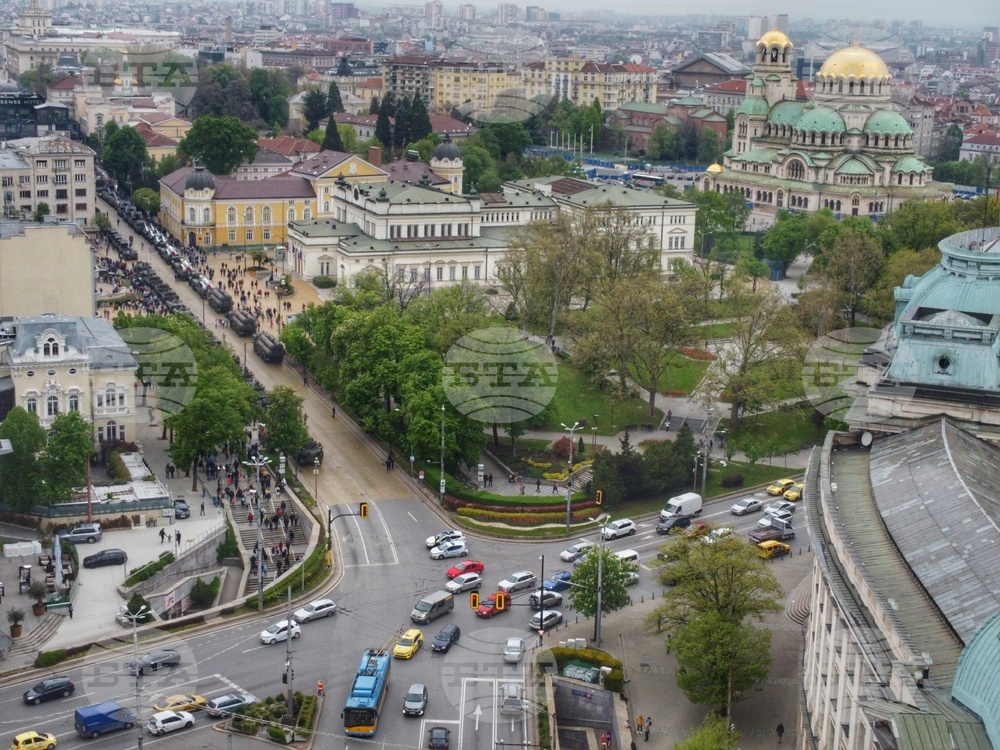 Ден на храбростта и празник на Българската армия - празник - военна техника