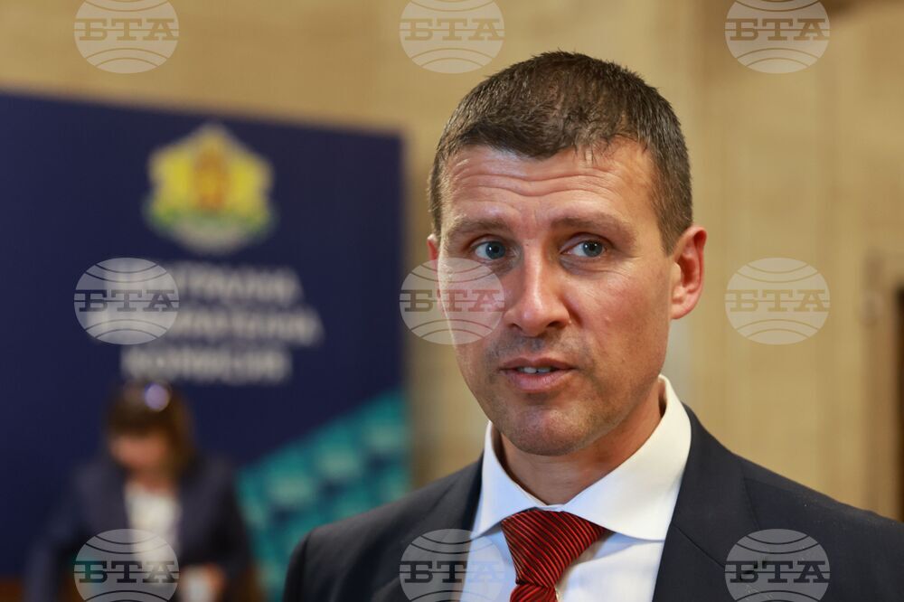 Ivelin Mihaylov Runs for President