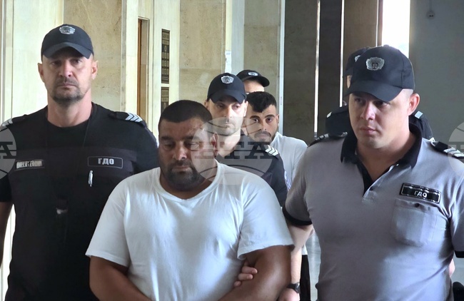 Апелативният съд в Бургас потвърди задържането под стража на двама обвиняеми за убийство в Сунгурларе