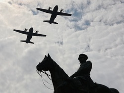 Ден на храбростта и празник на Българската армия - военен парад