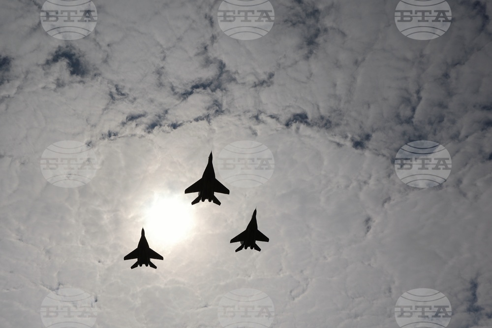 Ден на храбростта и празник на Българската армия - военен парад