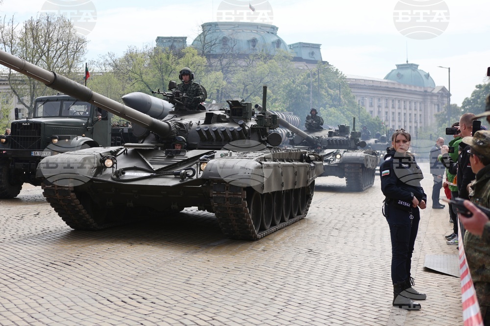 Ден на храбростта и празник на Българската армия - военен парад