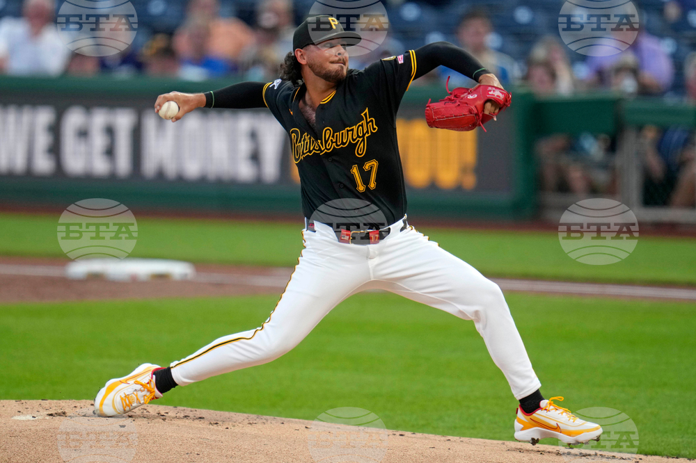 Brewers Pirates Baseball