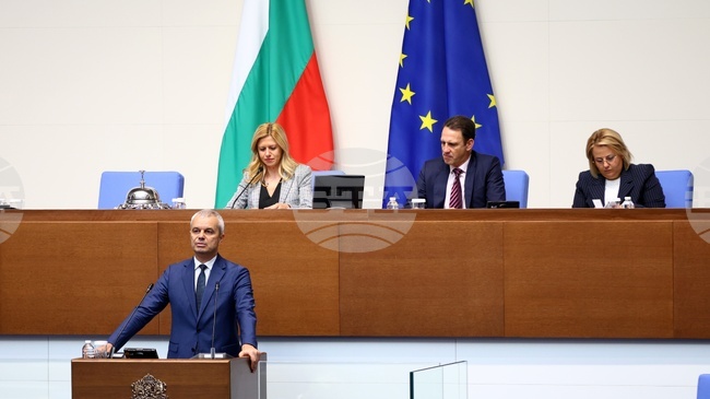"Възраждане" предлага частично и временно намаляване ДДС на горивата