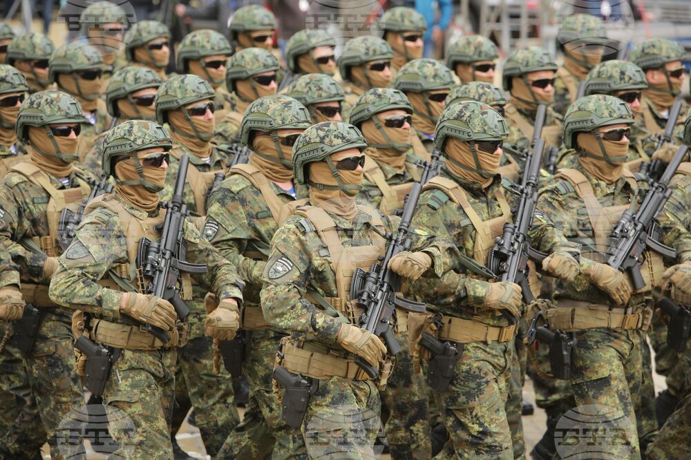 Ден на храбростта и празник на Българската армия - военен парад