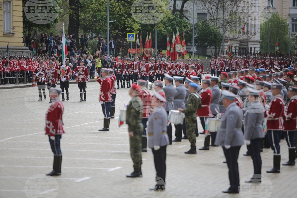 Ден на храбростта и празник на Българската армия - военен парад