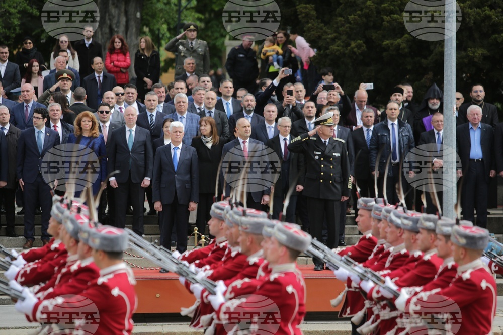 Ден на храбростта и празник на Българската армия - военен парад