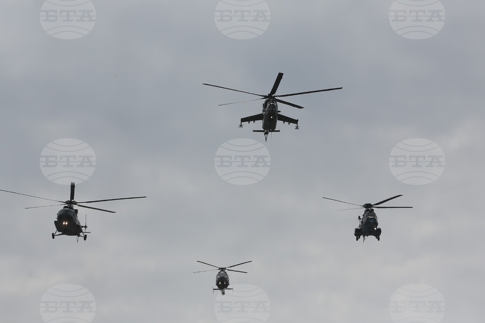 Ден на храбростта и празник на Българската армия - военен парад