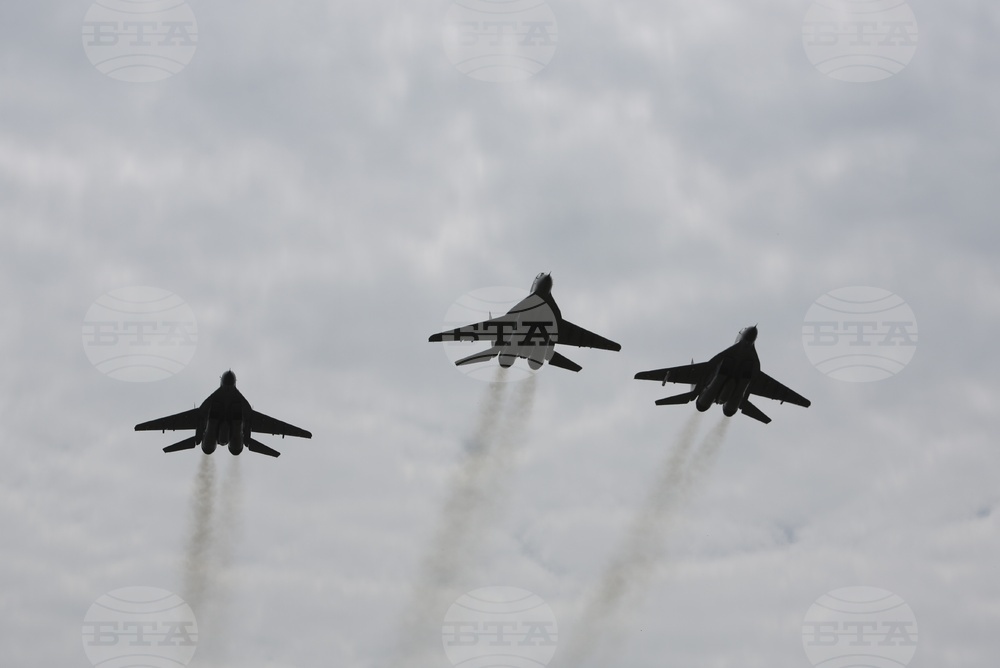 Ден на храбростта и празник на Българската армия - военен парад